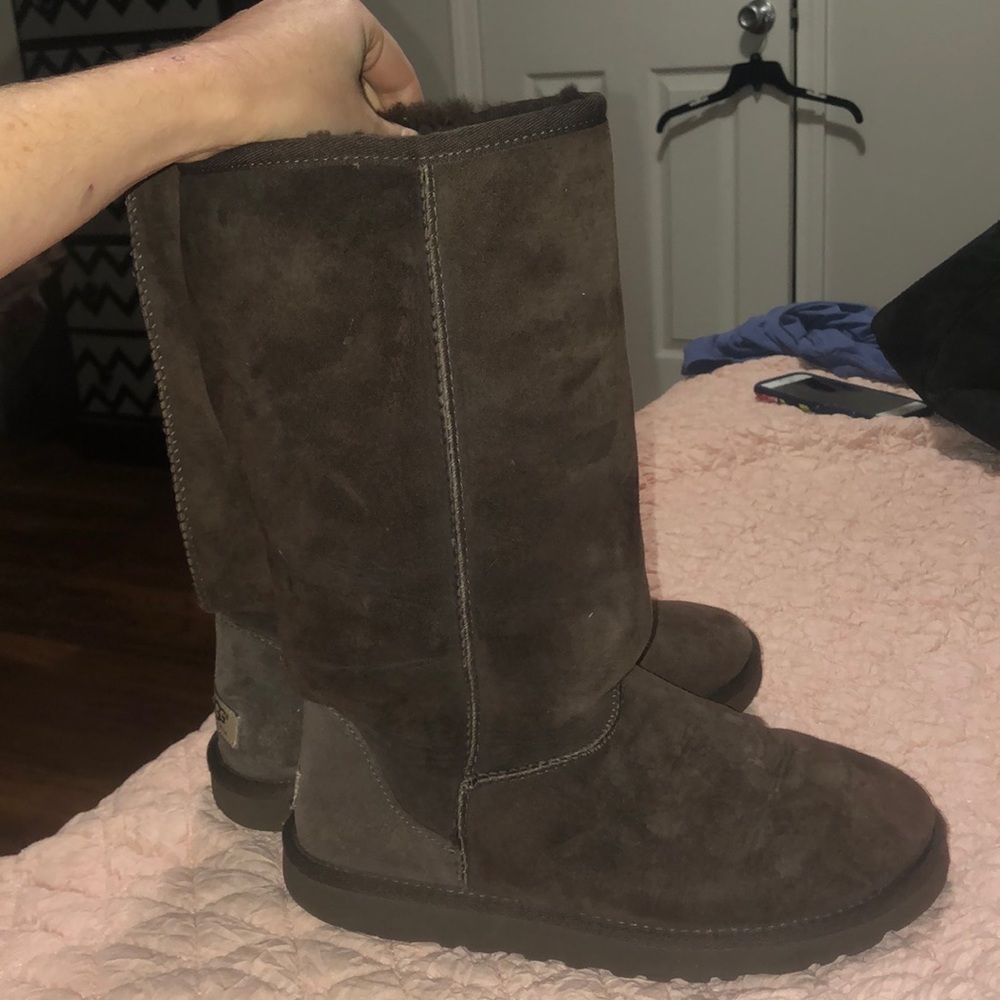 ugg boots - Picture 2 of 3
